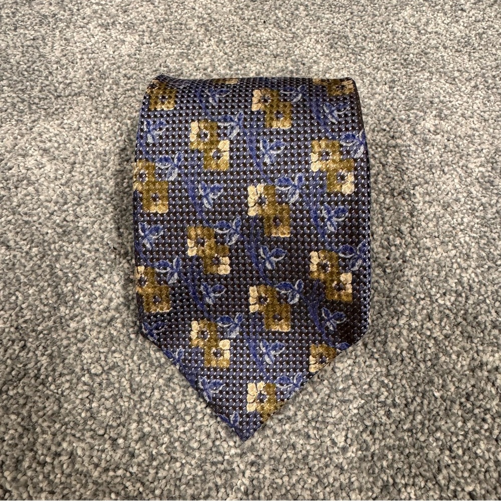 Ermenegildo Zegna Men’s 100% Silk Geometric Pattern Necktie Italy